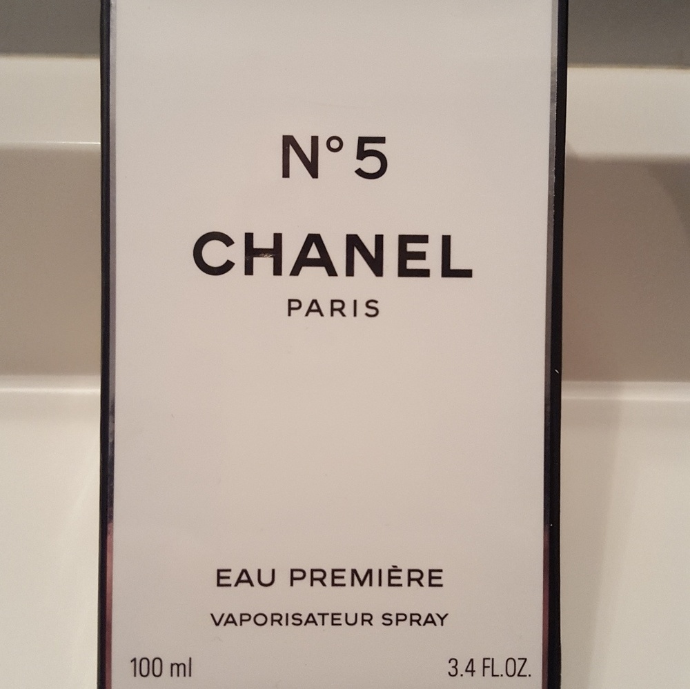 💕New Sealed Chanel Parris N°5 Eau Premiere